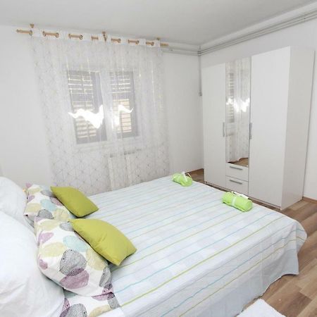 Apartment Paulinic Rovinj Exteriör bild